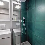 Apartment K52 *