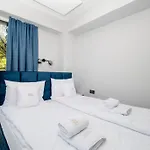 Apartment K52 *