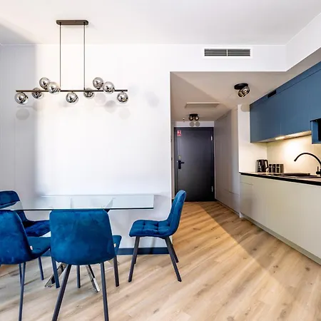 Aboutartapartments - Krzywoustego Apartment Wroclaw